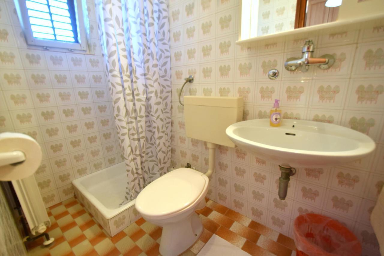 Guest House Keti Малинска Екстериор снимка