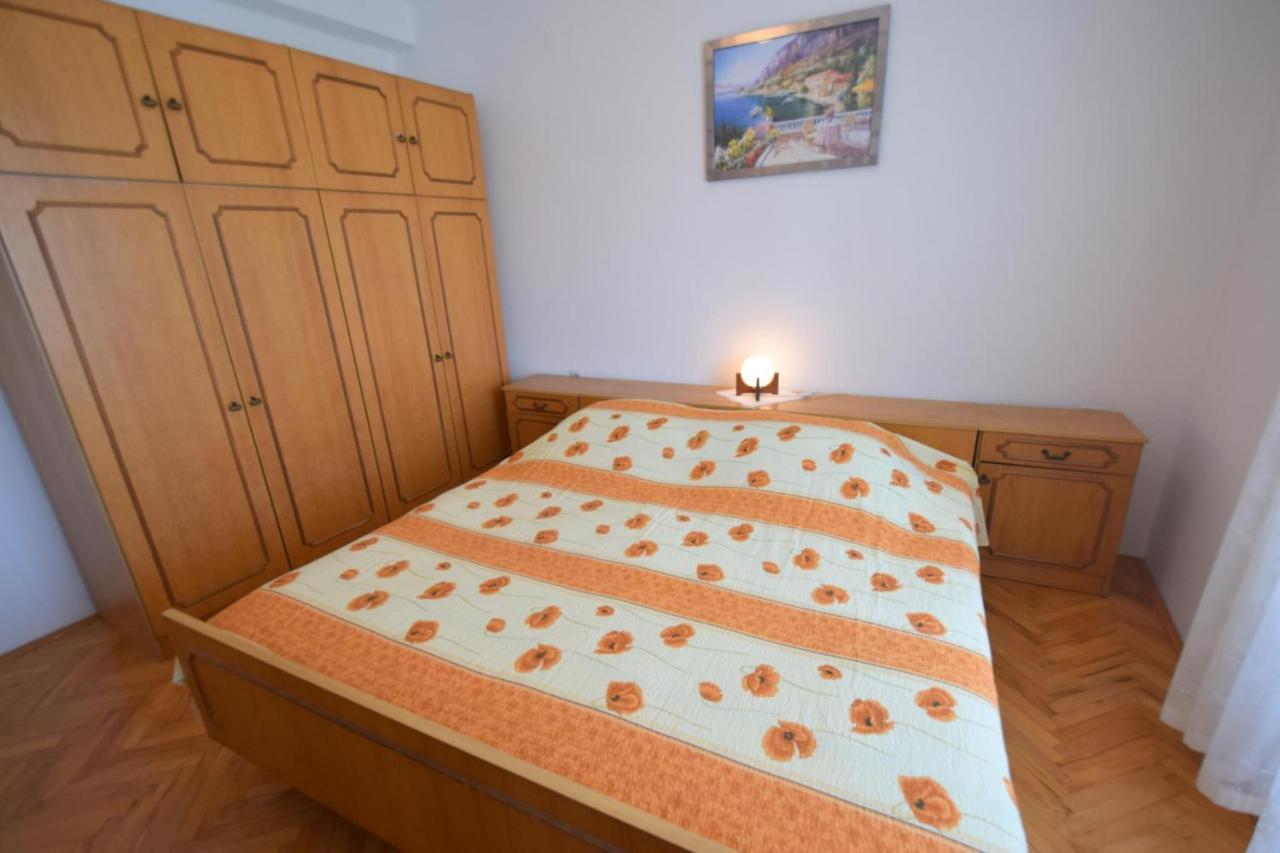 Guest House Keti Малинска Екстериор снимка