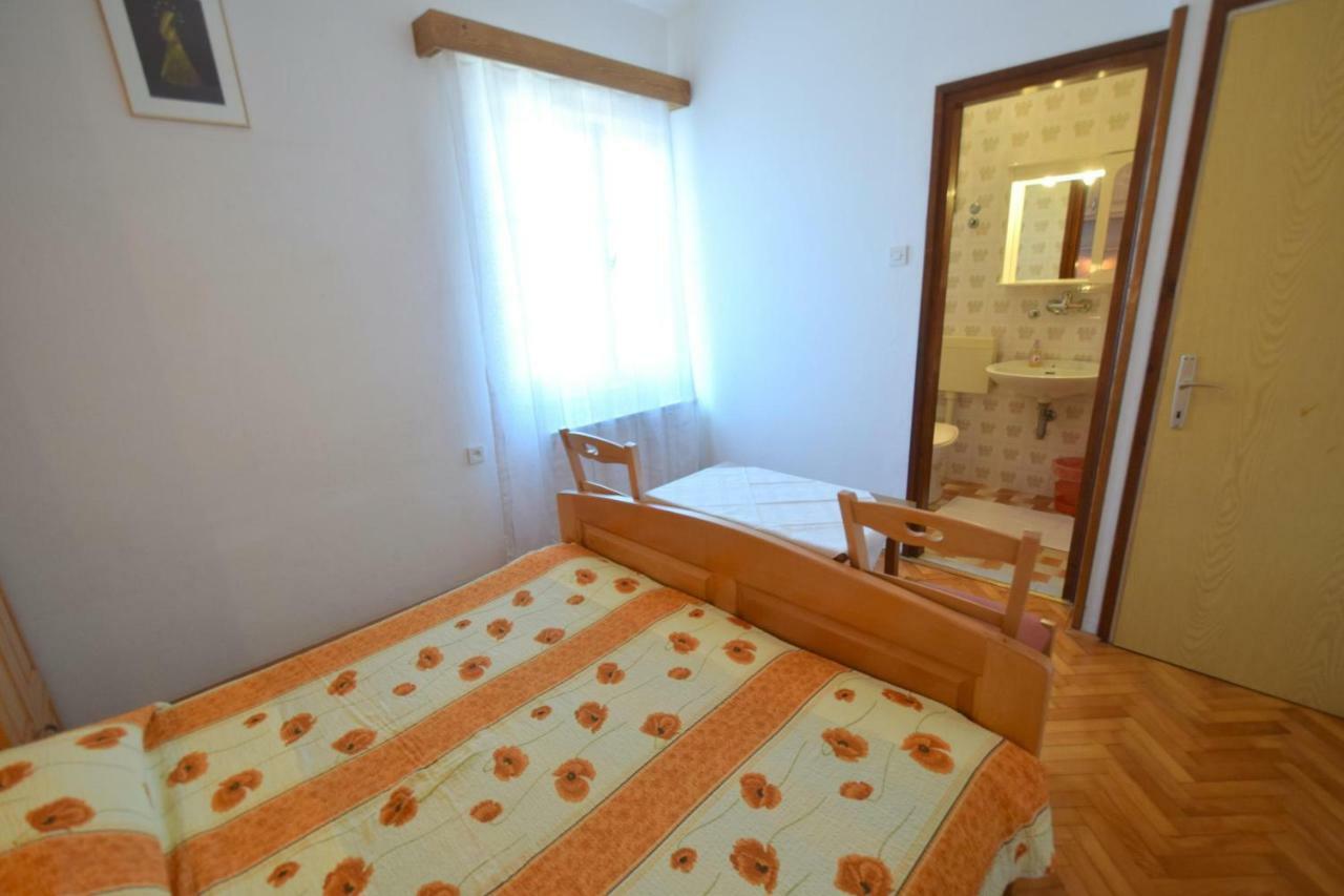 Guest House Keti Малинска Екстериор снимка